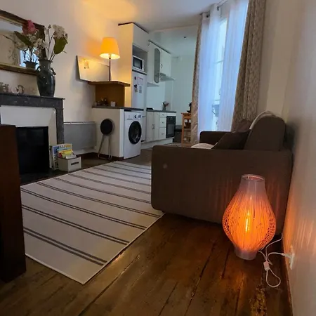 Appartement*gare De L'est-paris 10 Appartamento